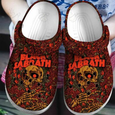 2All Over Crocs - KAK - ROSES
