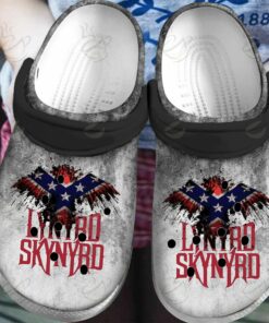 2All Over Crocs - LYD - ART4