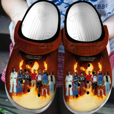 2All Over Crocs - LYD - STREET SURVIVORS